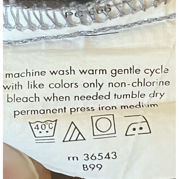 Van Heusen Fitted Men’s L Light Gray Long Sleeve Button Down Dress Shirt Used - Picture 8 of 10